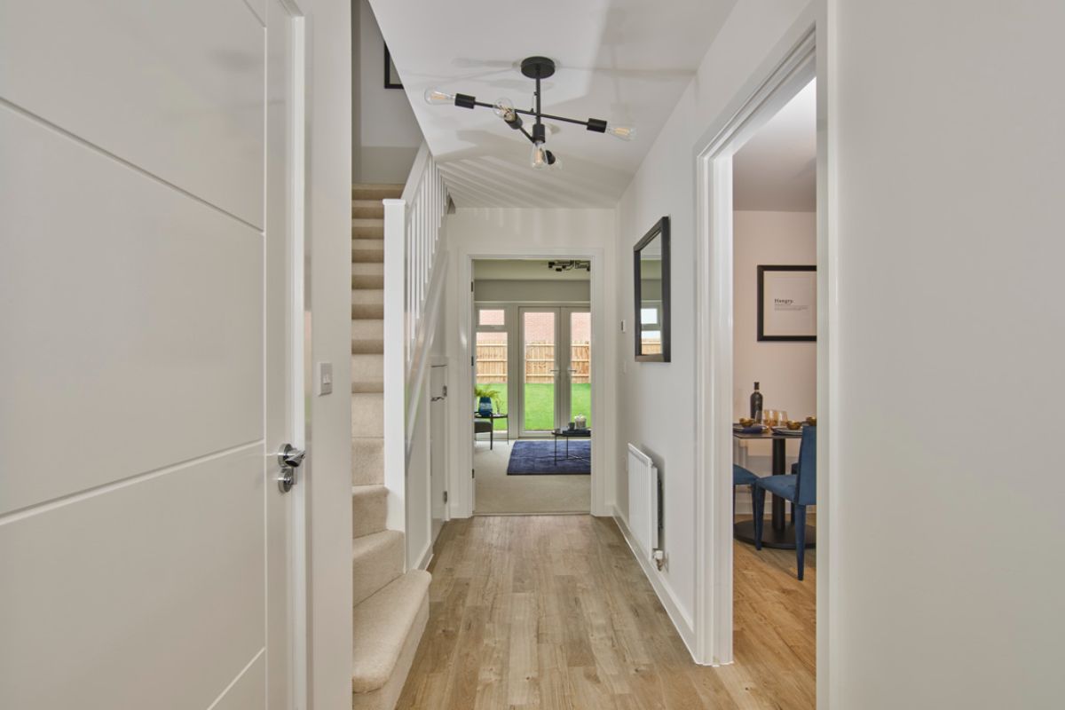 Ashtead - Highlands park - Hallway